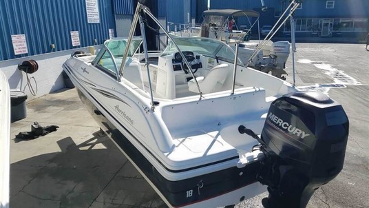 Hurricane 187 sun deck