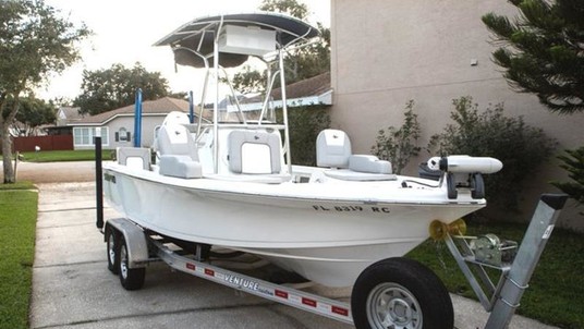Sea Ray pro 208 bay