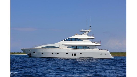Custom built motor yacht 32m