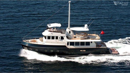 Custom built trawler 70