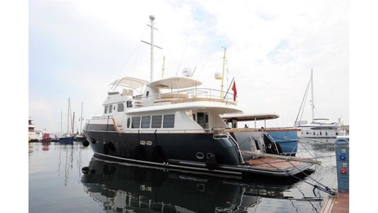 Custom built trawler 70