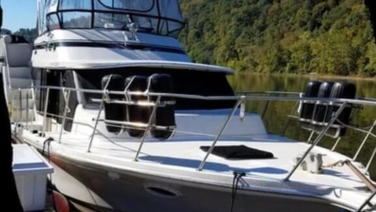 Bluewater yachts 42 coastal cruiser