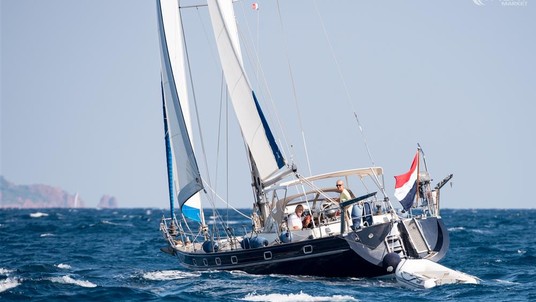 Contest Yachts 46