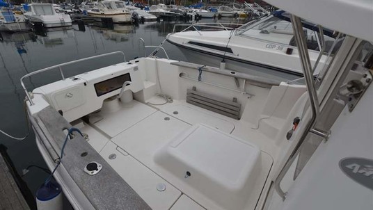 Arvor 215
