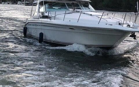 Sea ray 400 express cruiser