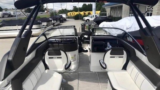 Sea ray 250slx