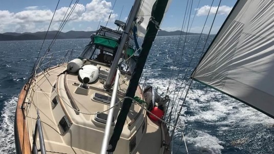 Island packet 38 cutter