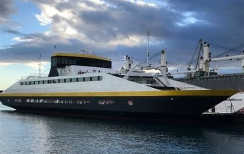 Iacs classed modern double end ferry