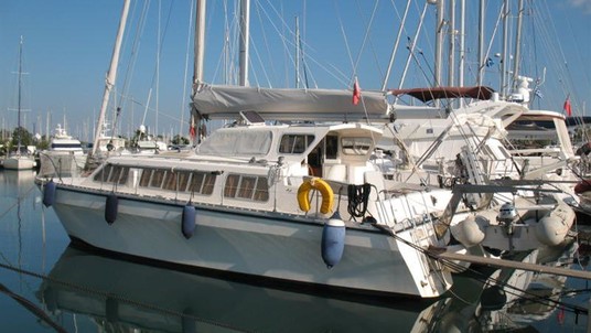 Catalac 10m catamaran