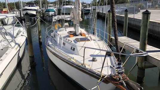 Irwin yachts 34 citation