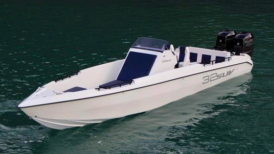 Spectre boats int 32 suv