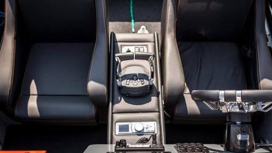 Spectre boats int 32 gt