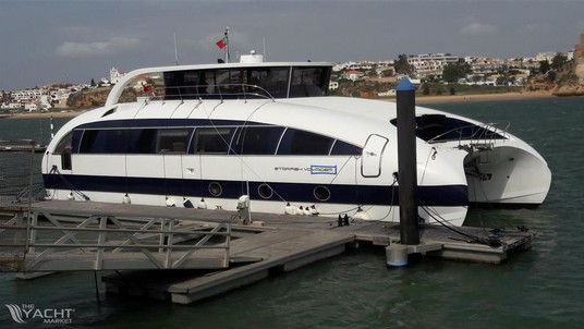 Kingship kingcat multihull