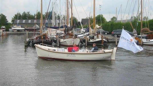 Prins van oranje 700 white edition - new