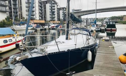 Van de stadt custom 32 steel yacht