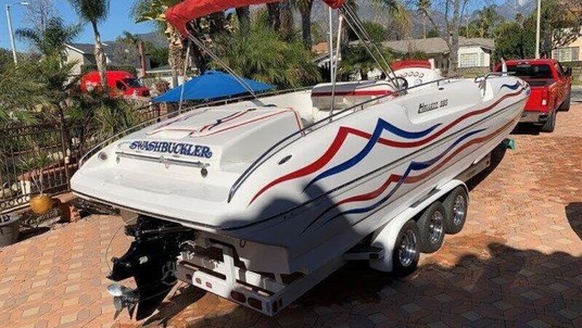 Hallett 285 party cruiser