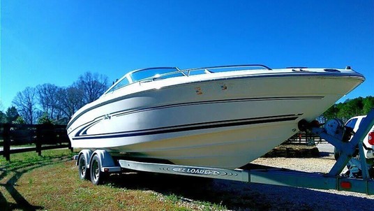 Sea ray 230 signature bowrider