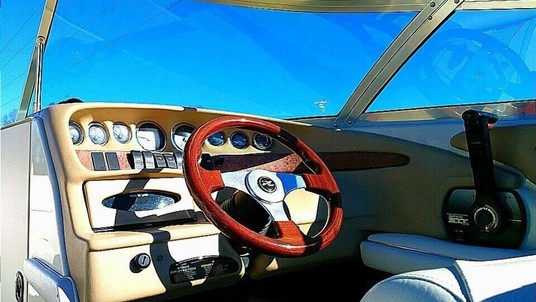 Sea ray 230 signature bowrider