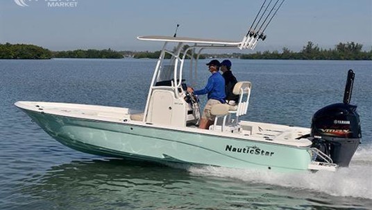 Nauticstar 227