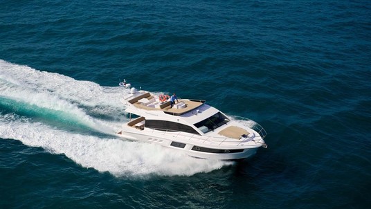 Gulf craft majesty 48