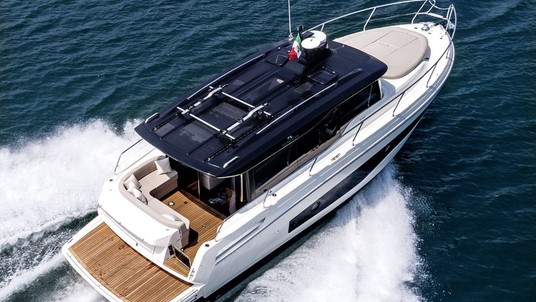 Cranchi T 36 Crossover