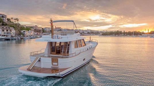 Sasga yachts menorquin 54 flybridge