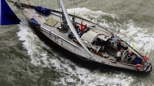 Peter nicholson camper & nicholson