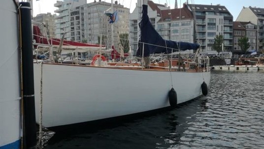 Arthur robb sloop one off