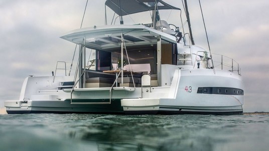 BALI 4.3 WITH WATERMAKER