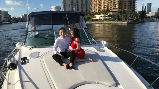 Cruisers Yachts Meridian