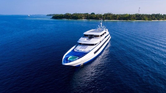 Custom Luxury Cruiser 190