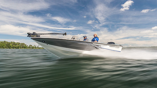 Crestliner 1750 Raptor