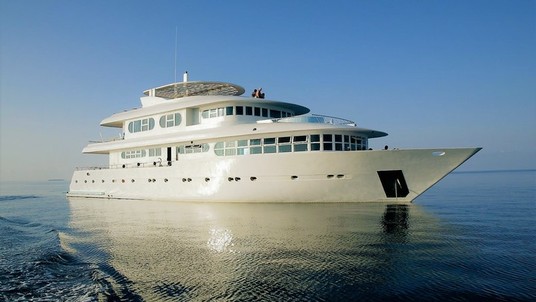 Horizon III The Ocean Oasis (Dive Safari)