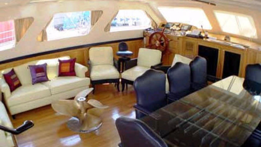 Agantur Yachting Awol Again