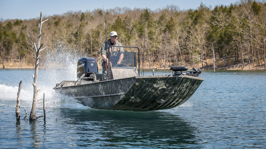 Crestliner 1870 Retriever FCC