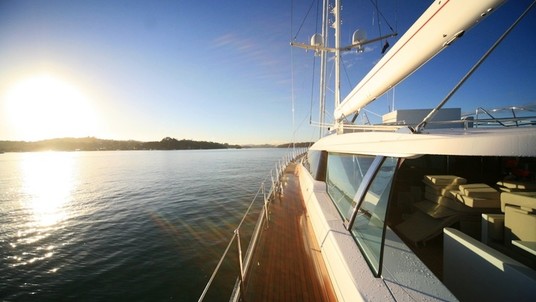 Alloy Yachts Red Dragon