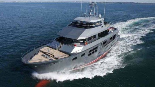 Alloy Yachts VvS1