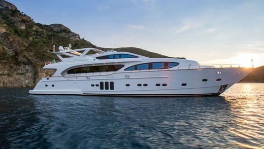 Madness (Bilgin 110 Sky)