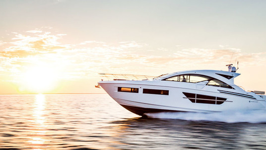 Cruisers Yachts 60 Cantius