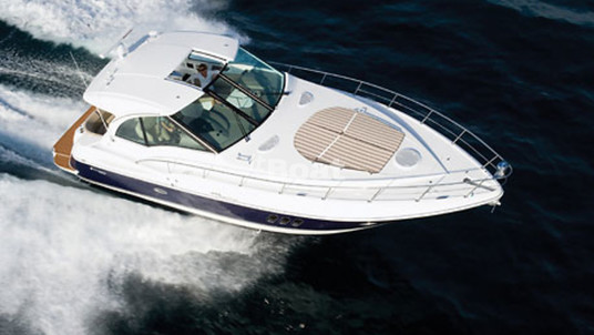 Cruisers Yachts 420 Sports Coupe
