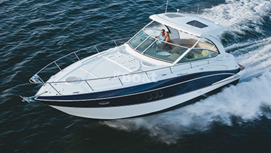 Cruisers Yachts 360 Express