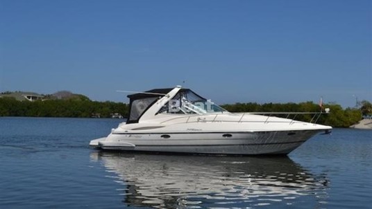Cruisers Yachts 340 Express