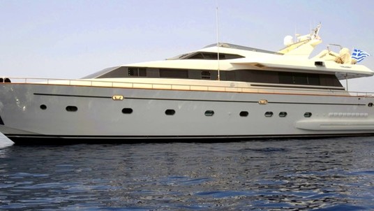Falcon Yachts Pouaro