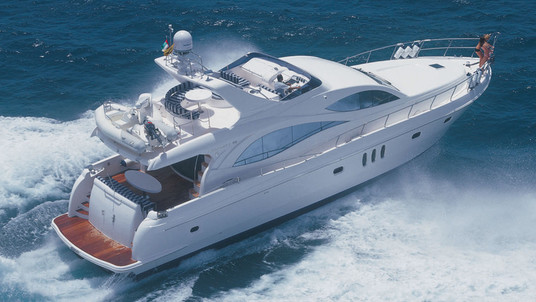 Majesty Yachts Aveida