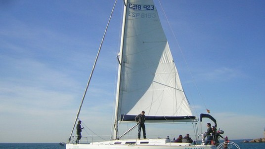 Dufour 40