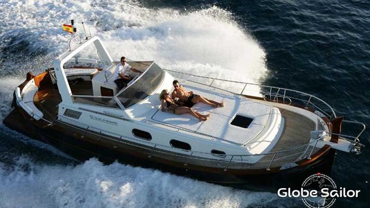 Menorquin Yacht 120