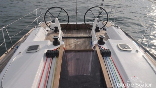 Dufour 40 Performance