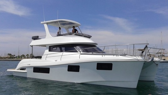 Flash Catamarans Cat 43