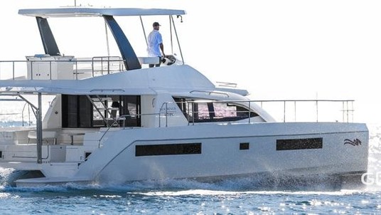 Moorings 43 Power Cat