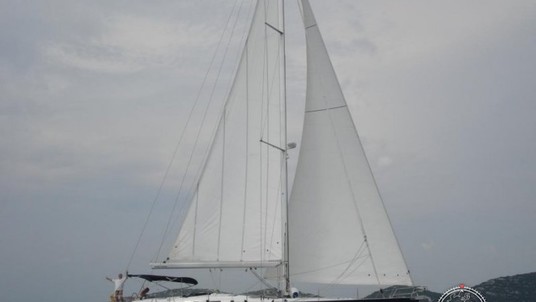 Beneteau Oceanis 523